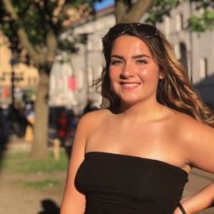 Meet your Posher, Gina